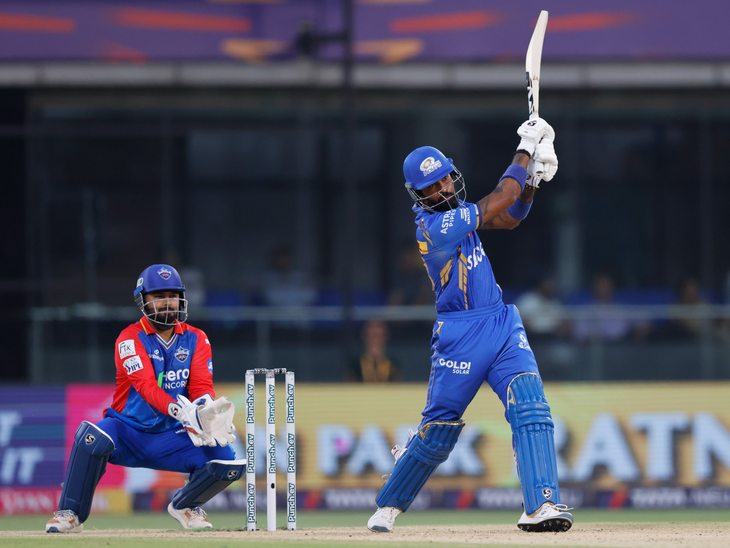 दिल्ली ने मुंबई को 258 रन का टारगेट दिया: हार्दिक-तिलक के बीच अर्धशतकीय साझेदारी ; खलील को दो विकेट मिले