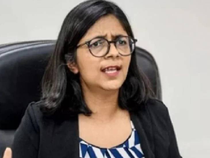 स्वाति मालीवाल का आरोप-दिल्ली CM हाउस में मुझसे मारपीट: केजरीवाल के पीए ने हमला किया; पुलिस ने बताया- सांसद ने खुद 2 बार PCR कॉल किया स्वाति मालीवाल का आरोप-दिल्ली CM हाउस में मुझसे मारपीट: केजरीवाल के पीए ने हमला किया; पुलिस ने बताया- सांसद ने खुद 2 बार PCR कॉल किया