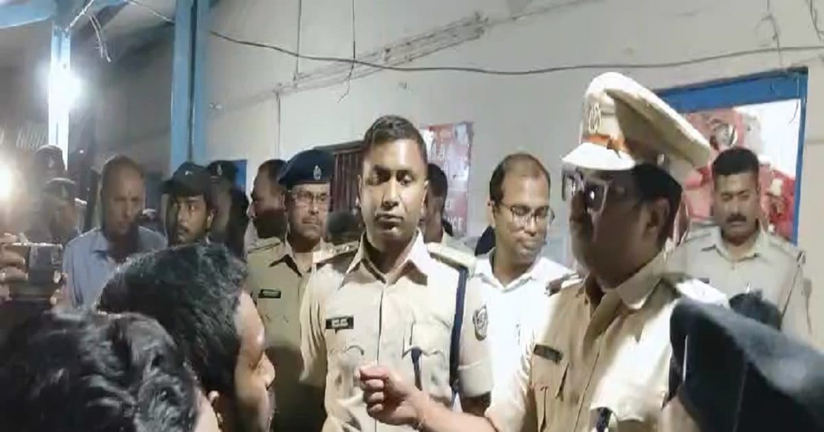 शूटआउट से दहल गया था इलाका, भागने लगे थे पुलिस वाले, इस मर्डर केस में अब एक्शन शूटआउट से दहल गया था इलाका, भागने लगे थे पुलिस वाले, इस मर्डर केस में अब एक्शन