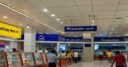 एयरपोर्ट पर यूट्यूबर ने खोली दुकान, बेच रहा था ऐसा सामान… फिर हुआ कुछ ऐसा…