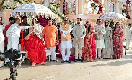 MP News: ‘सनातन पर आंच नहीं आने दूंगा’, कटनी में बोले स्वामी रामभद्राचार्य; मेडिकल यूनिवर्सिटी की जताई इच्छा MP News: ‘सनातन पर आंच नहीं आने दूंगा’, कटनी में बोले स्वामी रामभद्राचार्य; मेडिकल यूनिवर्सिटी की जताई इच्छा