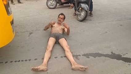 दुख काहे खत्म नहीं होता: शिकायतों से परेशान शख्स सुसाइड के लिए पेट्रोल लेने निकला, रास्ते में फोन हो गया चोरी