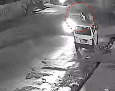 Ujjain News: मान के कार्यक्रम में गए जीजा पर चल गई गोलियां, घायल का आरोप- संपत्ति के लिए मरवाना चाहती है पत्नी