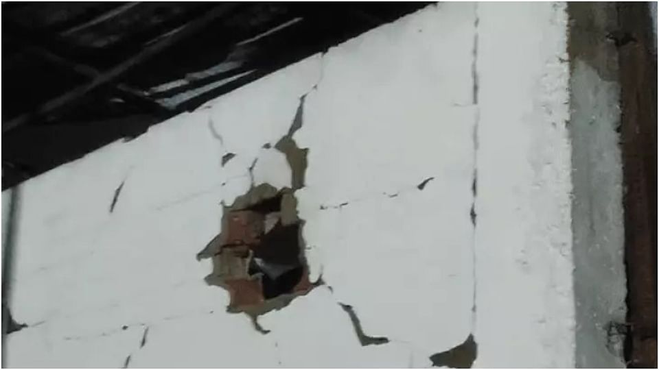 Bhopal News: मैरिज गार्डन में बम की तरह फटे 10 गैस सिलेंडर, कई घरों की दीवारें टूटीं, अवैध रिफिलिंग का आरोप