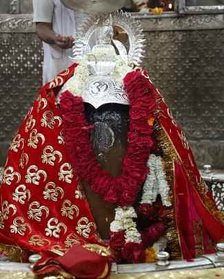 Ujjain Mahakal: महाकालेश्वर मंदिर में चैत्र शुक्ल द्वितीया पर भस्म आरती, भक्तों ने किए दिव्य दर्शन Ujjain Mahakal: महाकालेश्वर मंदिर में चैत्र शुक्ल द्वितीया पर भस्म आरती, भक्तों ने किए दिव्य दर्शन