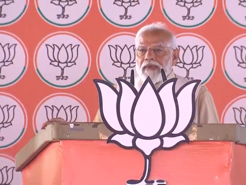 मोदी पर 6 साल चुनावी बैन की मांग, याचिका खारिज: हाईकोर्ट बोला- पिटीशन कई कारणों से गलत, हम चुनाव आयोग को निर्देश नहीं दे सकते