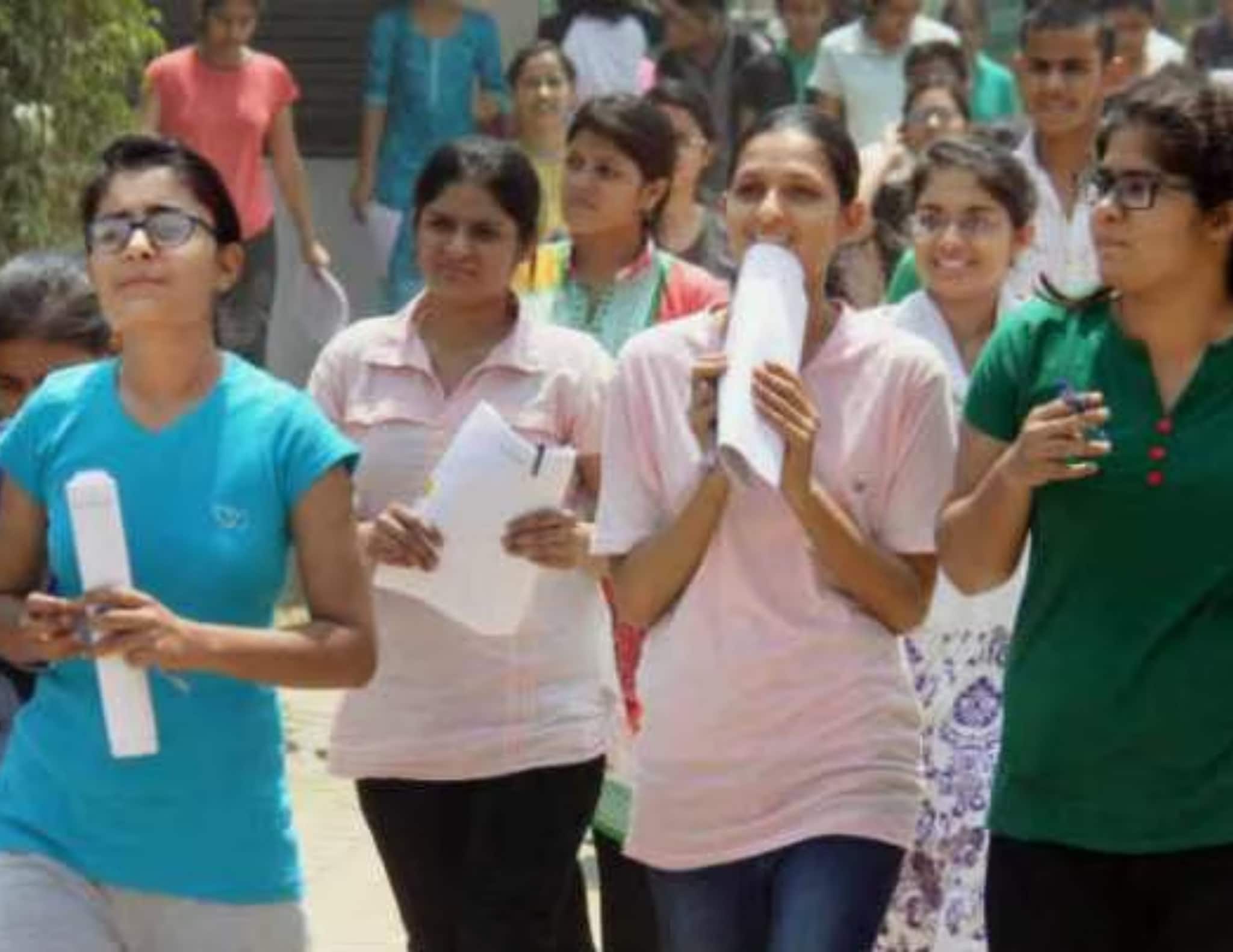 CUET UG आज से शुरू, 379 शहरों में 13 लाख से अधिक छात्र देंगे परीक्षा CUET UG आज से शुरू, 379 शहरों में 13 लाख से अधिक छात्र देंगे परीक्षा