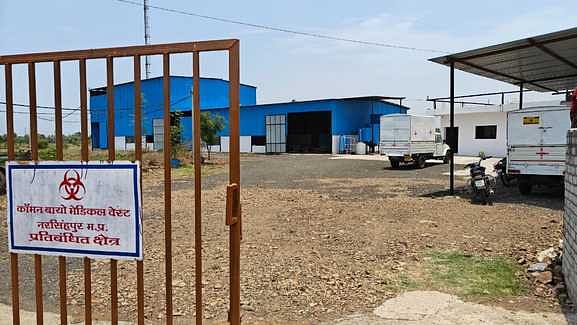 Jabalpur News: बिजली विभाग का कार्यपालन यंत्री निकला करोड़ों का मालिक, ईओडब्ल्यू ने की कार्रवाई Jabalpur News: बिजली विभाग का कार्यपालन यंत्री निकला करोड़ों का मालिक, ईओडब्ल्यू ने की कार्रवाई