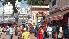 Damoh News: शिवरात्रि पर जागेश्वरधाम में श्रद्धालुओं को गर्भगृह में प्रवेश नहीं, कांवड़ियों के लिए अलग रास्ता Damoh News: शिवरात्रि पर जागेश्वरधाम में श्रद्धालुओं को गर्भगृह में प्रवेश नहीं, कांवड़ियों के लिए अलग रास्ता