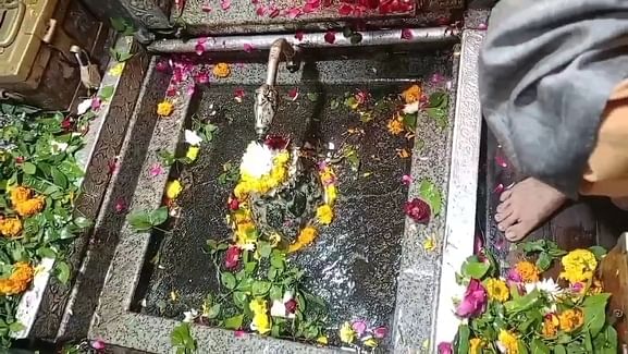 Onkareshwar News: ओंकारेश्वर में सावन के पहले दिन से महाआरती का शुभारंभ, कोटीतीर्थ घाट पर होगा दीपदान