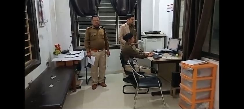 Sagar News: काटने के लिए जबलपुर ले जाई जा रही 55 भैसों से भरा कंटेनर जब्त, तीन तस्कर गिरफ्तार