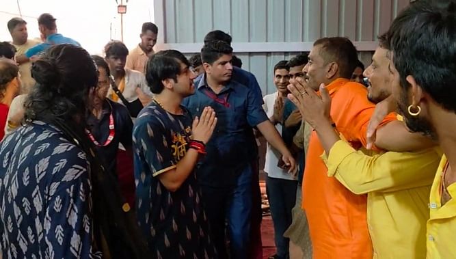 Baba Bageshwar: मुंबई की तर्ज पर अब बिहार में भी बनेगा बागेश्वर मठ, शास्त्री बोले- छह महीने में तय करेंगे जगह