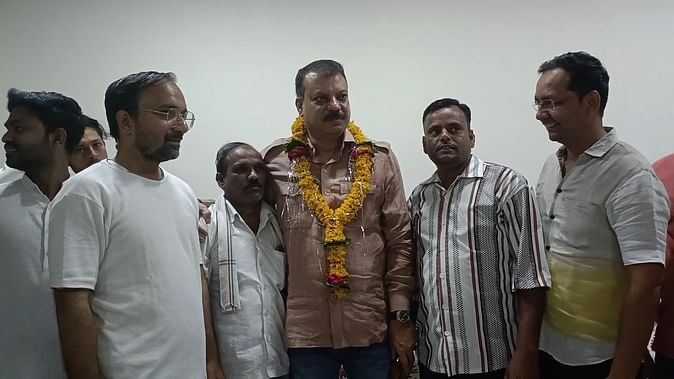 Khandwa News: नेता प्रतिपक्ष सिंघार ने जातीय जनगणना को बताया लॉलीपॉप, बोले- मोहन सरकार गोदड़ी ओढ़ घी पीने वाली