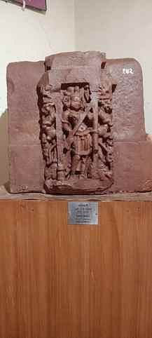 Damoh News: रानी दमयंती संग्रहालय में संरक्षित हैं 10वीं शताब्दी की दुर्लभ प्रतिमाएं, अदभुत है इनकी नक्काशी