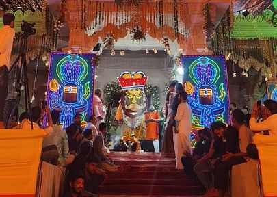 Sehore news: कुबेरेश्वरधाम धाम में आस्था का सैलाब, कथा वाचक प्रदीप मिश्रा बोले- प्रेम जोड़ता और भ्रम तोड़ता है