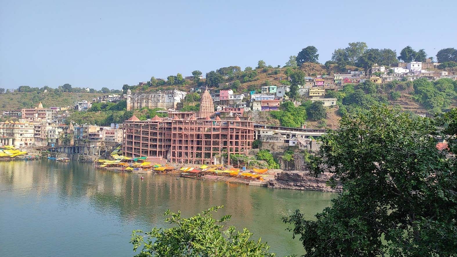 Khandwa: भूतड़ी अमावस्या मनाने पहुंचने लगे भक्तों के जत्थे, तांत्रिक और ओझा भी करेंगे नर्मदा का स्नान