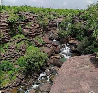 Damoh News: झील और झरनों के 50 मीटर दूर से होंगे दीदार, तेंदूखेड़ा एसडीएम ने क्यों जारी किया यह आदेश